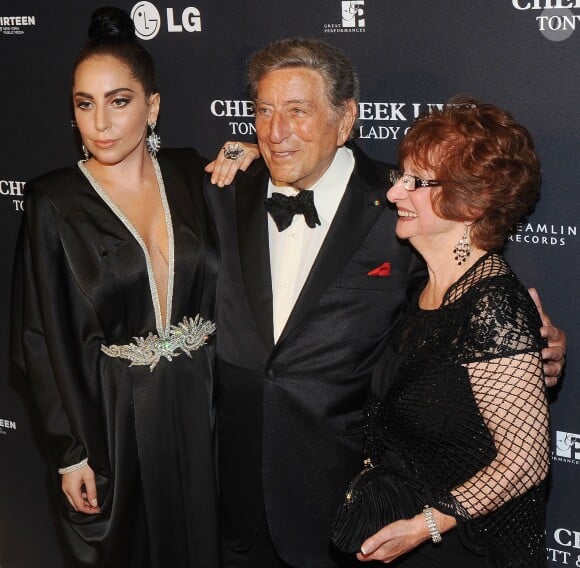 Lady Gaga, Tony Bennett, Ronnie Bissett à New York, le 28 juillet 2014.