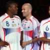 Zinédine Zidane, Marcel Desailly et Youri Djorkaeff après un tournoi de foot indoor à Bercy à Paris le 25 mars 2007