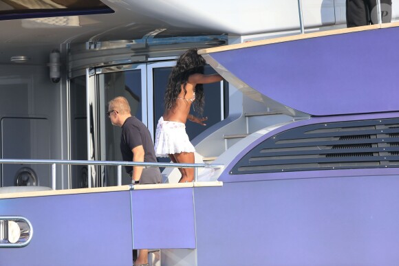 Naomi Campbell en vacances sur le yacht de Roberto Cavalli. Formentera, le 30 juillet 2014.