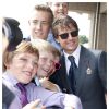 Tom Cruise a satisfait au mieux ses nombreux fans, à l'hippodrome Goodwood de Chichester, le 31 juillet 2014, lors du Ladies Day de la réunion hippique Glorious Goodwood.