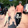Alizée, Annily et Grégoire Lyonnet en vacances en Corse, le 6 août 2014.