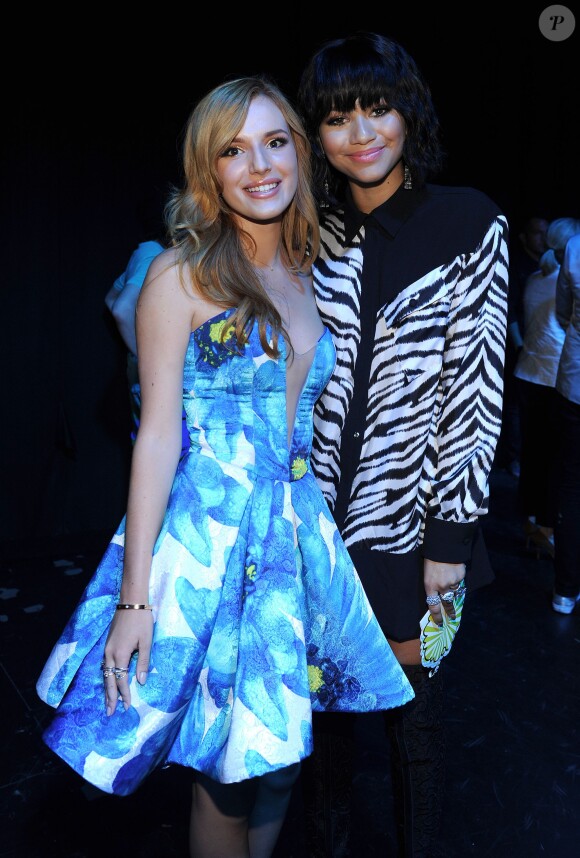Bella Thorne et Zendaya lors des Teen Choice Awards au Shrine Auditorium de Los Angeles, le 10 août 2014.
