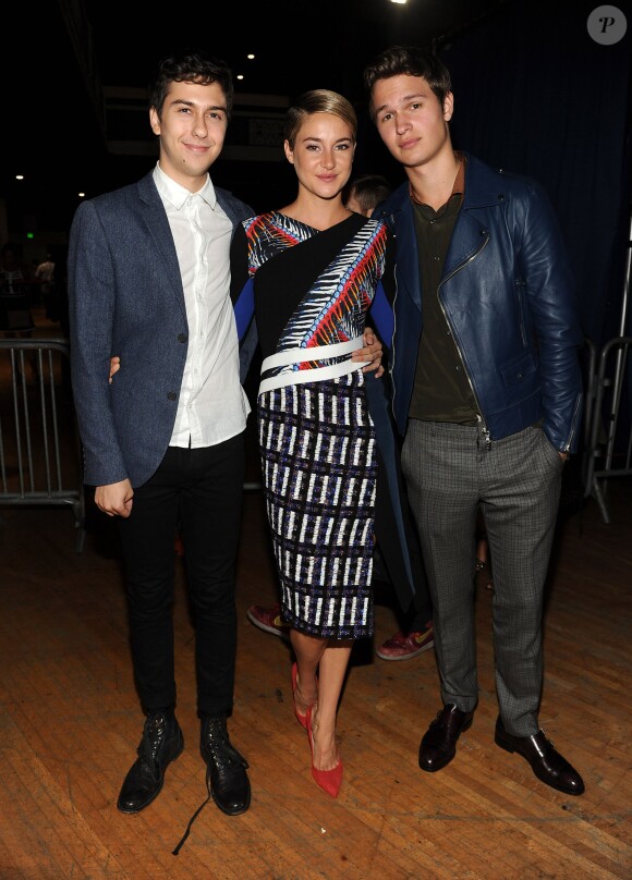 Nat Wolff, Shailene Woodley et Ansel Elgort lors des Teen Choice Awards au Shrine Auditorium de Los Angeles, le 10 août 2014.
