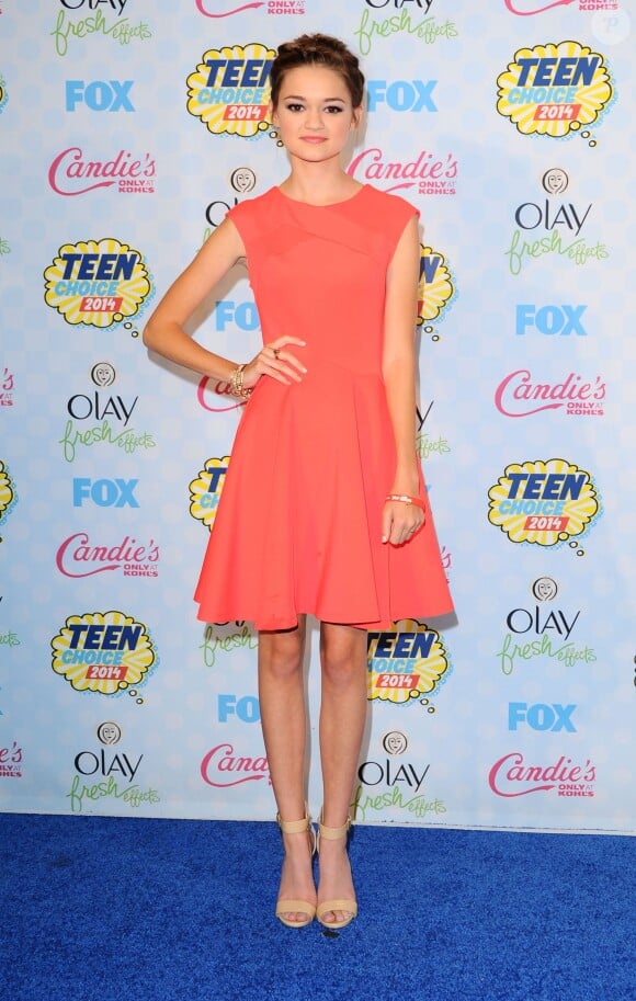 Ciara Bravo sur le tapis rouge des Teen Choice Awards au Shrine Auditorium de Los Angeles, le 10 août 2014.