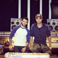Anthony Touma : Le beau gosse de The Voice de retour avec Enrique Iglesias !