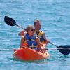 Christina Applegate et son mari Martyn LeNoble profitent de leurs vacances à Cabo San Lucas au Mexique. Le 13 août 2014.