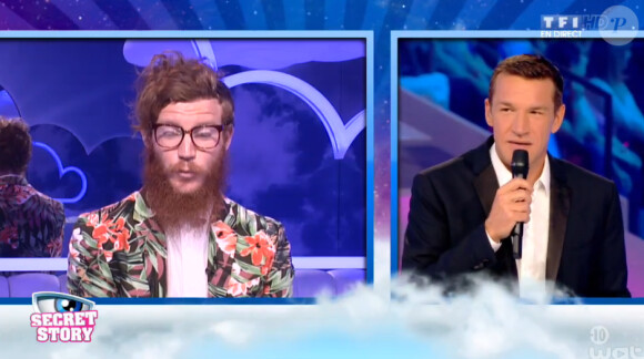 Geoffrey doit se raser la barbe - Prime de Secret Story 8 sur TF1. Le 15 août 2014.