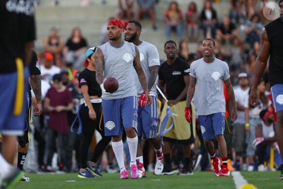 Chris Brown lors d'un match de flag flootball caritatif au Jack Kemp Stadium. Los Angeles, le 16 août 2014.