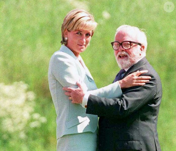 Diana et Richard Attenborough à Leceister le 28 mai 1997. 
