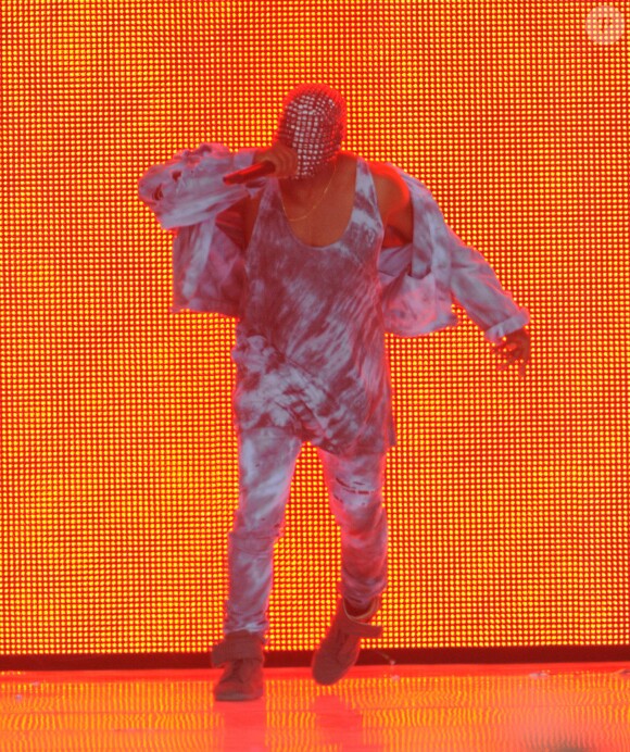 Kanye West en concert au festival Wireless à Londres le 4 juillet 2014.