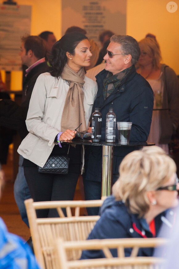 David Coulthard et sa jolie Karen Minier lors du Big Feastival organisé par Jamie Oliver dans l'Oxfordshire, le 30 août 2014