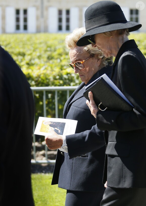 Bernadette Chirac lors des obsèques de la baronne Philippine de Rothschild dans son château à Pauillac le 1er septembre 2014