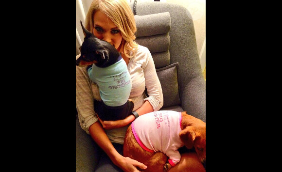 C'est sur Twitter que la chanteuse Carrie Underwood a annoncé sa grossesse, le 1er septembre 20134