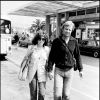 Jon Voight et Marcheline Bertrand se promenant lors du Festival de Cannes 1978