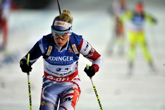Marie Dorin lors des championnats du monde de biathlon le 15 février 2013 à Nove Mesto en Républiqe Tchèque