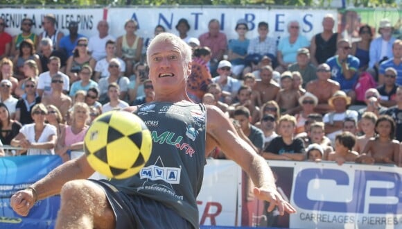 Exclusif - Didier Deschamps au Mondial de Foot Volley sur la Plage du Ponteil à Antibes Juan-les-Pins, le 14 septembre 2014.