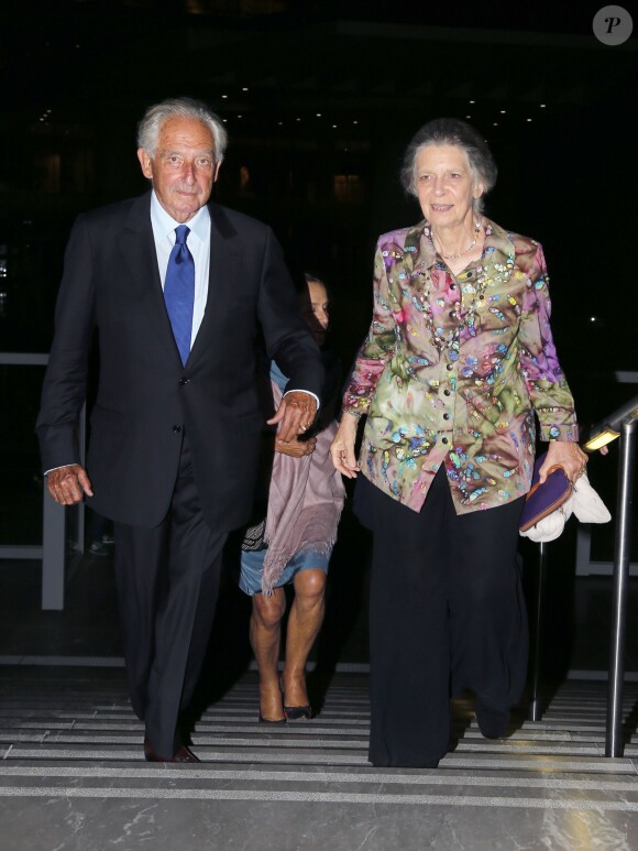 La princesse Irène de Grèce et le prince Michel de Grèce arrivent au Musée de l'Acropole d'Athènes le 17 septembre 2014 pour le dîner organisé à l'occasion des 50 ans de mariage du roi Constantin II de Grèce et de la reine Anne-Marie, à la veille de la fête des noces d'or au Yacht Club du Pirée.