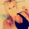 La Ch'ti Adixia dévoile sa jolie nouvelle poitrine sur son compte Twitter.