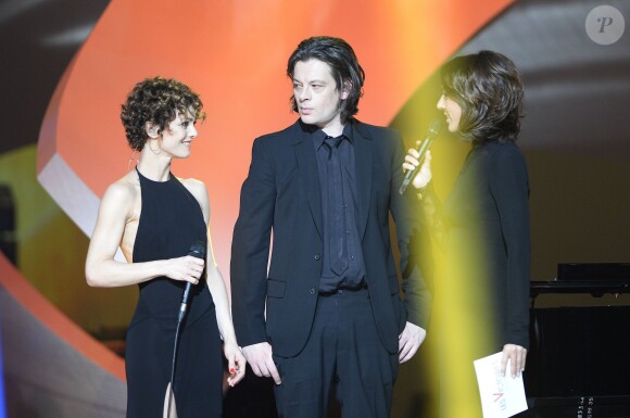 Vanessa Paradis et Benjamin Biolay lors des Victoires de la Musiques à Paris, le 14 février 2014.