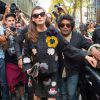 Linda Evangelista arrive au défilé Dolce & Gabbana printemps-été 2015. Milan, le 21 septembre 2014.