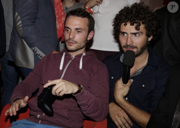 Maxime Musqua et Jerome Niel - Soirée de lancement du jeu vidéo "FIFA 2015" à l'Opéra Garnier Restaurant à Paris le 22 septembre 2014.