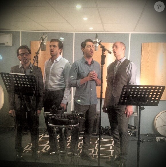 Les Stentors en studio d'enregistrement, photo postée le 27 août 2014