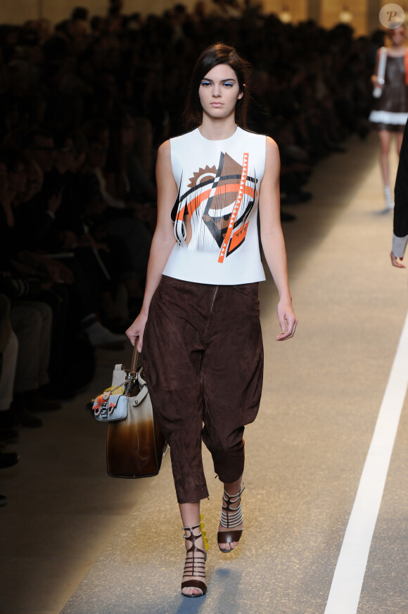 Kendall Jenner - Défilé de mode "Fendi" lors de la fashion week de Milan, le 17 septembre 2014.