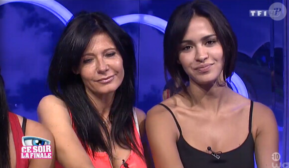 Nathalie et Leila dans Secret Story 8, quotidienne du vendredi 26 septembre 2014 sur TF1.