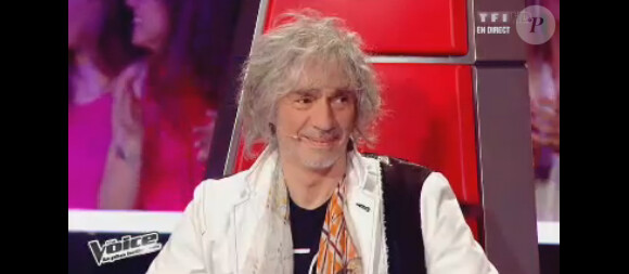 Louis Bertignac sur le plateau de The Voice le samedi 13 avril 2013 sur TF1