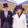 Deborah Cavendish (née Mitford), duchesse douairière du Devonshire, ici à Ascot en juin 1998 avec son époux, est décédée à 94 ans le 24 septembre 2014. Ses funérailles ont été célébrées le 2 octobre à Chatsworth. 