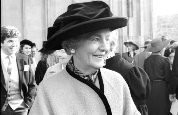 Deborah Cavendish (née Mitford), duchesse douairière du Devonshire, ici en octobre 1986, est décédée à 94 ans le 24 septembre 2014. Ses funérailles ont été célébrées le 2 octobre à Chatsworth. 