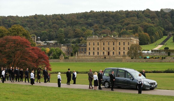 Image des funérailles de Deborah Cavendish, née Mitford, duchesse douairière du Devonshire, le 2 octobre 2014 à Chatsworth.