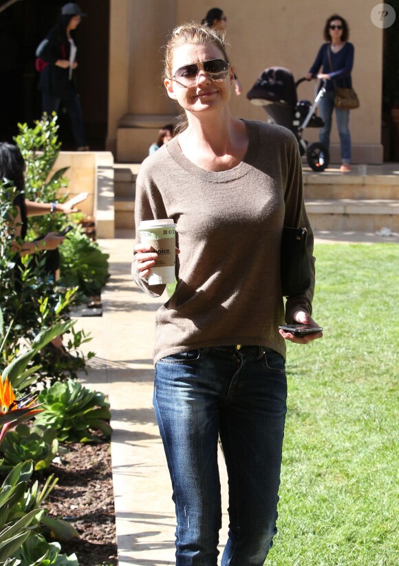 Ellen Pompeo sort déjeuner à Beverly Hills, le 14 mars 2014. 