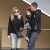 Ellen Pompeo et son mari Chris Ivery emmenent leur fille Stella chez une amie à Los Angeles, le 8 décembre 2013.