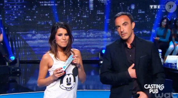 Nikos ALiagas et la divine Karine Ferri dans Vendredi tout est permis sur TF1, le 3 octobre 2014.