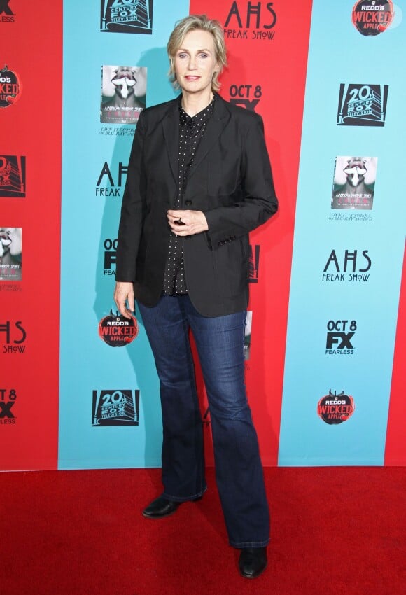 Jane Lynch - Avant-première de la saison 4 d'American Horror Story, intitulée "Freak Show", au Chinese Theatre à Los Angeles, le 5 octobre 2014.