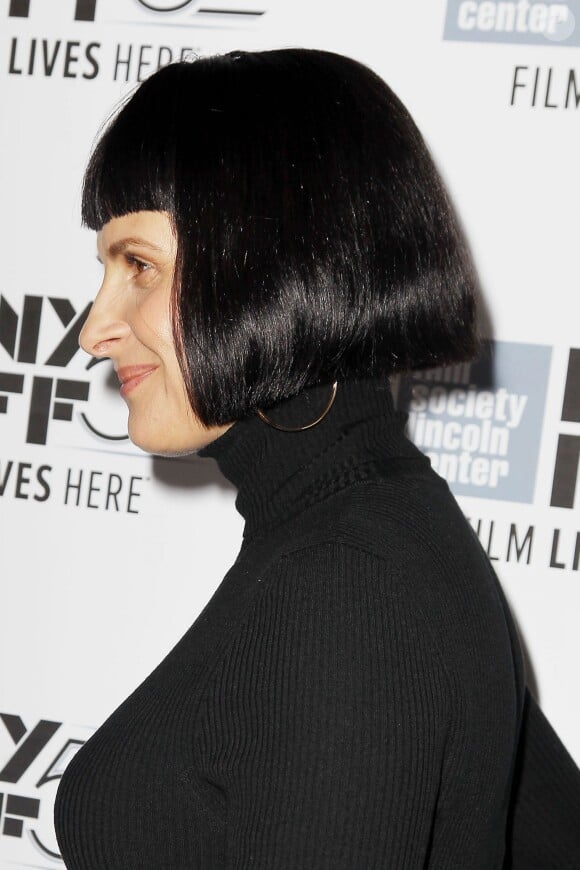 Juliette Binoche et son nouveau look capillaire lors de la présentation du film Sils Maria dans le cadre du New York Film Festival le 8 octobre 2014