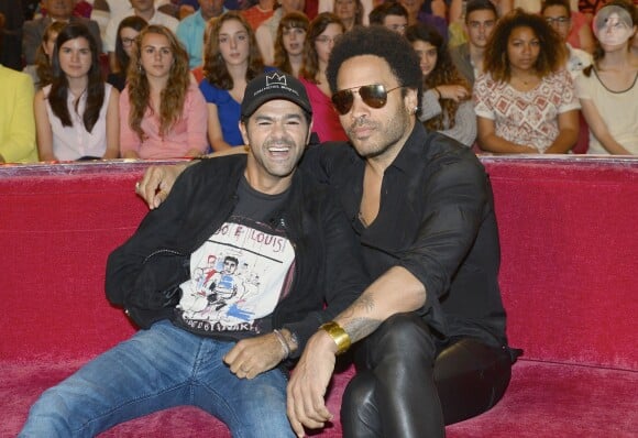 Jamel Debbouze et Lenny Kravitz - Enregistrement de l'émission "Vivement Dimanche" le 1er octobre 2014 au Studio Gabriel à Paris.