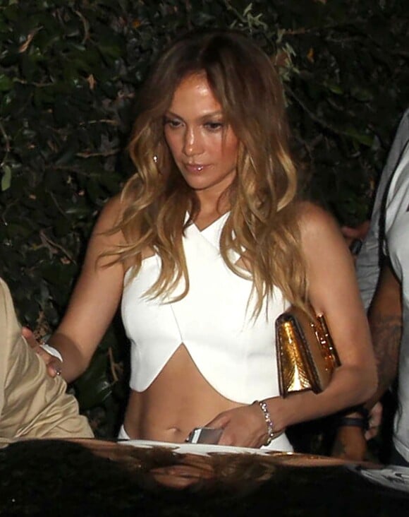 Jennifer Lopez sort du nightclub Hooray Henry à West Hollywood, le 9 octobre 2014