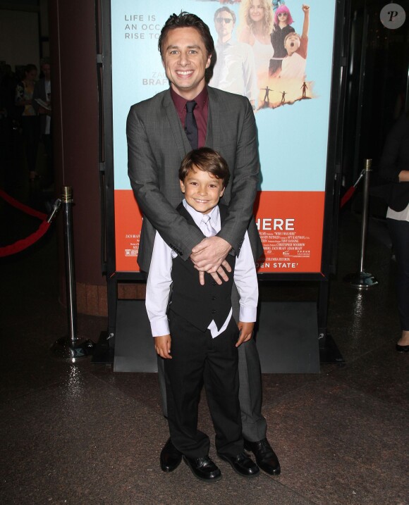 Pierce Gagnon et Zach Braff  lors de la première du film "Wish I was Here" à Los Angeles, le 23 juin 2014