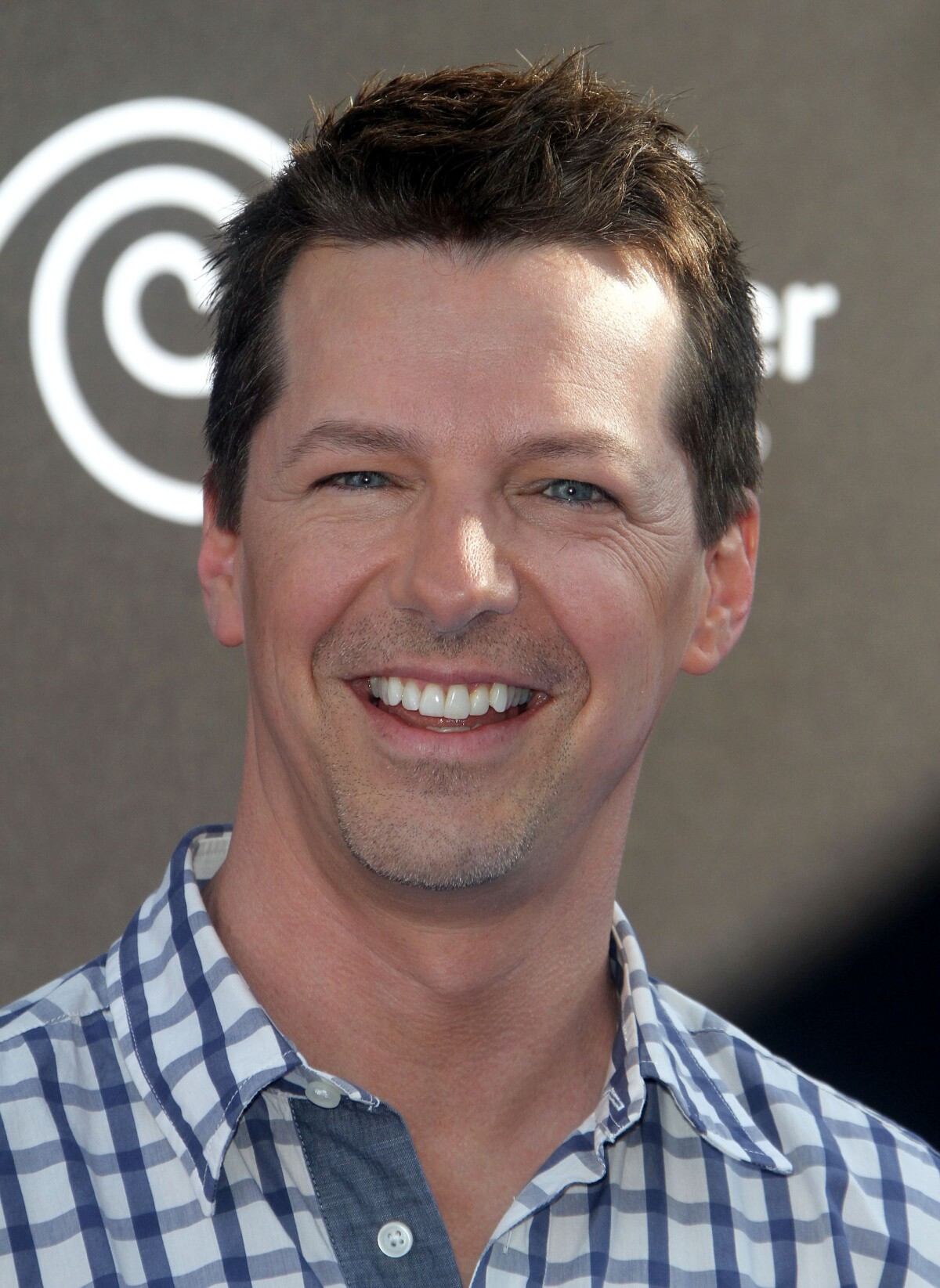 Vidéo Sean Hayes à La Première De Monsters University World à