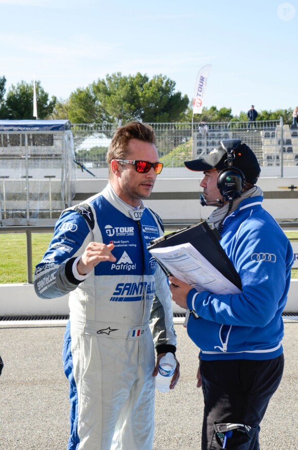 Exclusif - David Hallyday lors de la finale du Championnat de France F4 GT Tour au circuit Paul-Ricard au Castellet le 25 octobre 2014