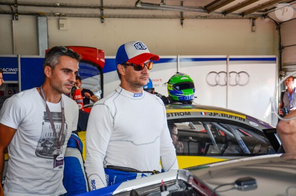 Exclusif - David Hallyday lors de la finale du Championnat de France F4 GT Tour au circuit Paul-Ricard au Castellet le 25 octobre 2014