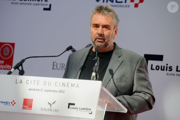 Luc Besson lors de l'inauguration de la Cité du cinéma à Saint-Denis le 21 septembre 2012