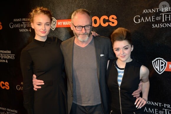 Sophie Turner, Liam Cunningham et Maisie Williams à la première parisienne de la saison 4 de "Game of Thrones", au Grand Rex, le 2 avril 2014.
