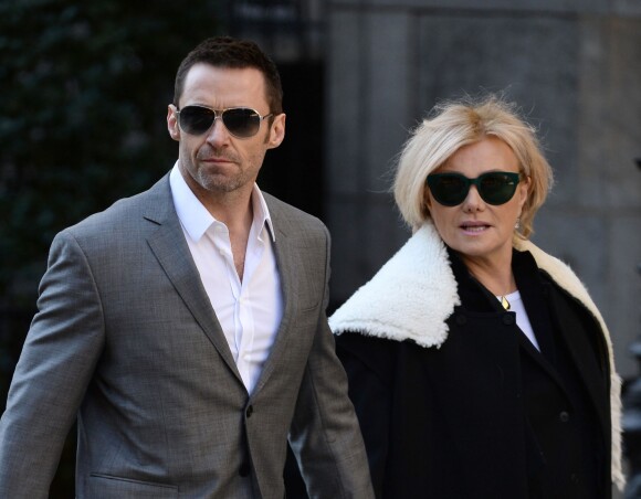 Hugh Jackman et son épouse Deborra-Lee Furness se rendent aux funérailles du créateur Oscar de la Renta, le 3 novembre 2014 à New York.
