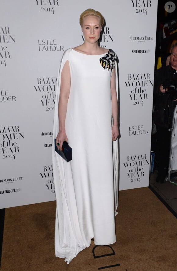 Gwendoline Christie lors de la soirée "Harper's Bazaar Women Of The Year" à Londres, le 4 novembre 2014.
