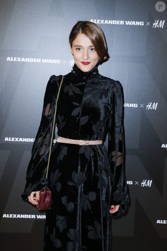 Lola Bessis - Présentation de la collection Alexander Wang x H&M lors de la soirée d'inauguration du nouveau Flagship H&M St Germain à Paris le 4 novembre 2014.