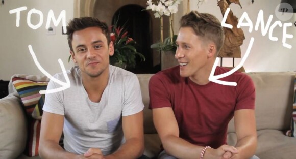 Tom Daley et son chéri Dustin Lance Black proposent un double rencard au profit de deux associations