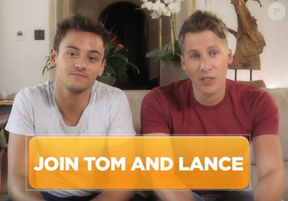 Tom Daley et son chéri Dustin Lance Black proposent un double rencard au profit de deux associations